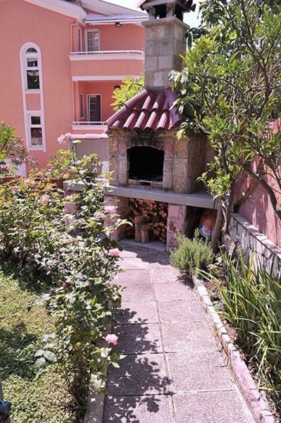 Vila Mila Petrovac Bagian luar foto